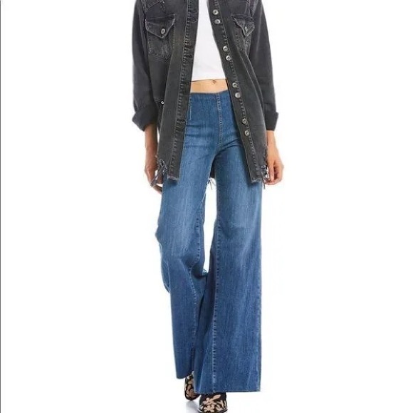 Free People Denim - Free People Pull On Denim Flare Jeans